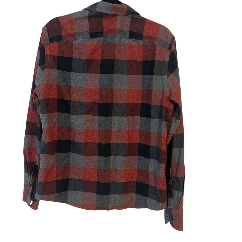 Untuckit Button Down Shirt Men's Large Barrelstone Maroon Plaid Long Sleeve - Picture 6 of 6